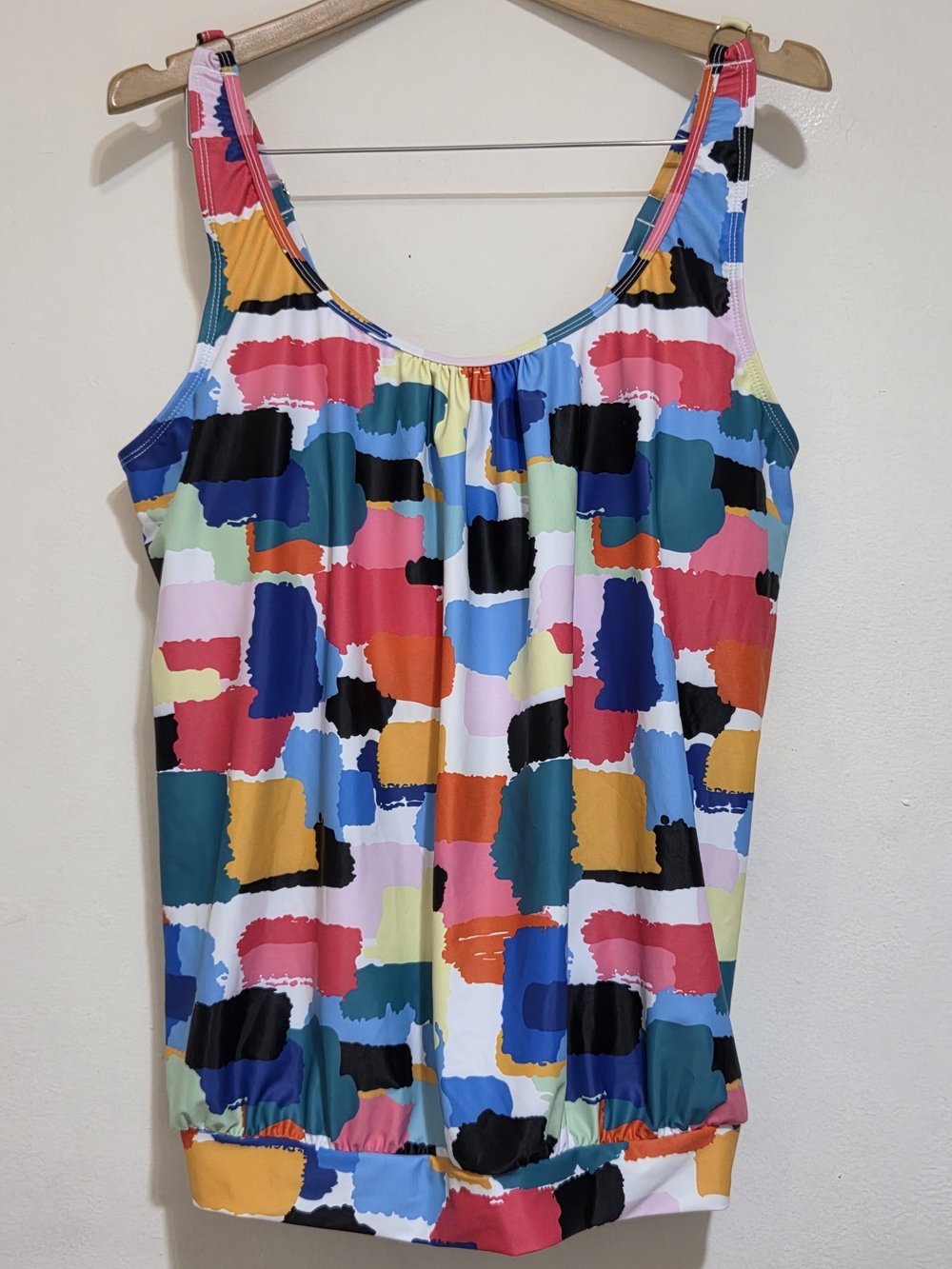 Younique Multicolor Abstract Scoop Neck Tankini Swim Top